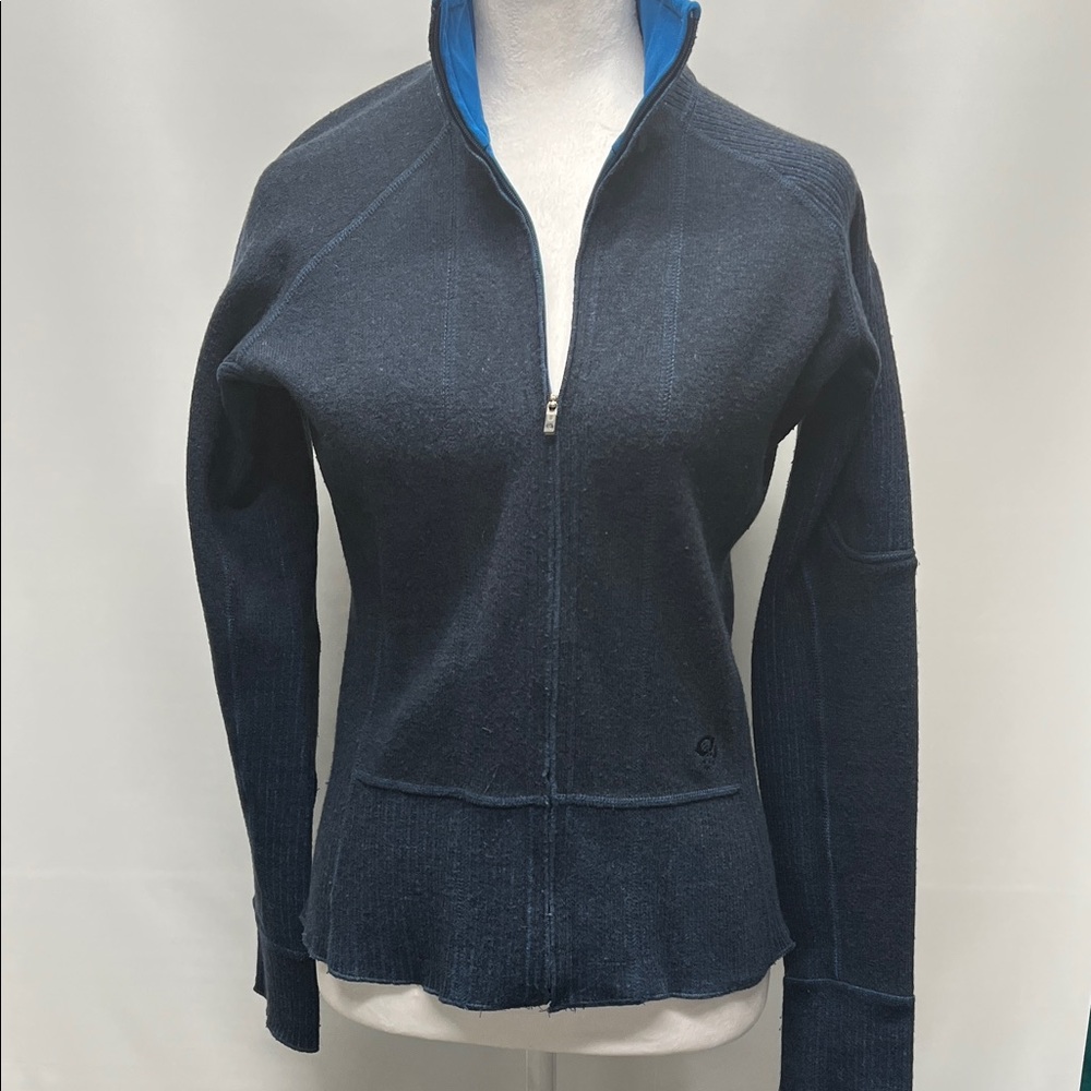 Mountain hardware/jacket and coat/Serafi sweater jacket will blend women’s S/P